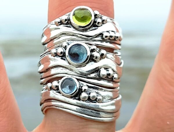 Medium Wave Ring - Amethyst