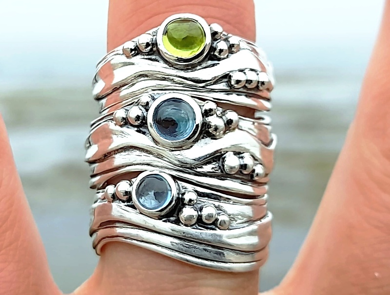 Medium Wave Ring - Amethyst - Image 2