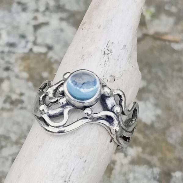 Broad Seaweed Wrack Ring Aquamarine