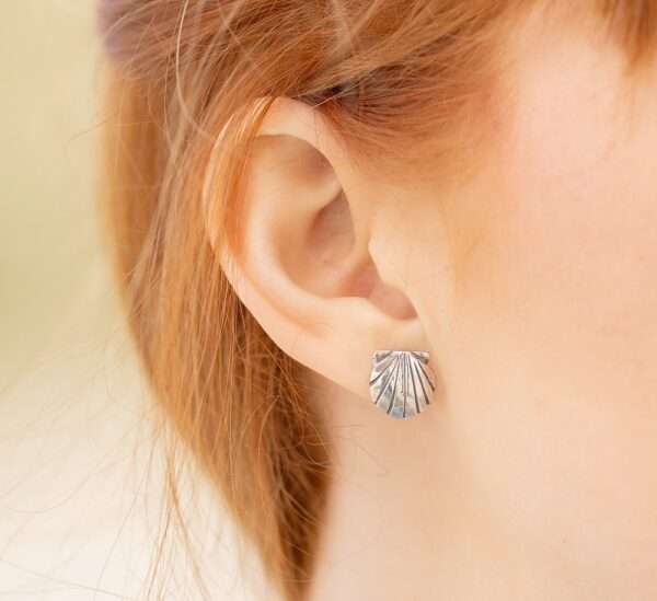 Mini Scallop Shell  Earrings