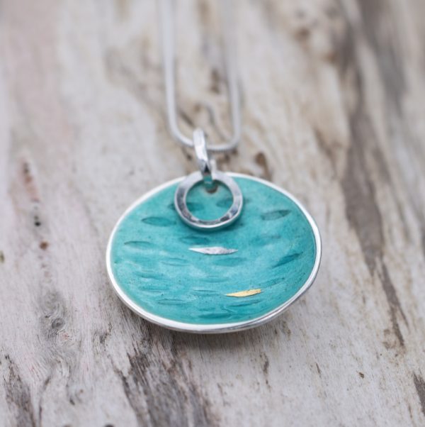 Mara Herring Pendant Large