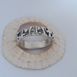 Limpet Ring with Gold Details