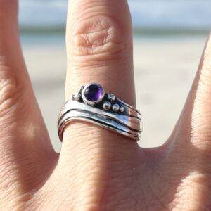 Amethyst Medium Wave Ring - Image 2