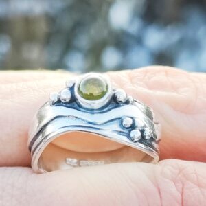Medium Wave Ring with Green Tourmaline - Image 4