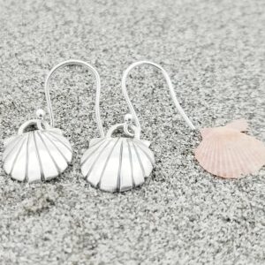 Mini Scallop Shell  Drop Earrings - Image 2
