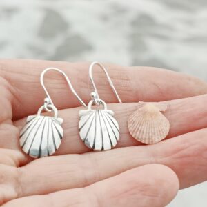 Mini Scallop Shell  Drop Earrings - Image 4