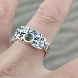 Limpet Shell Wrap Ring with Peridot - Image 3