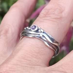 Tiny Wave Ring with Amethyst - Image 3