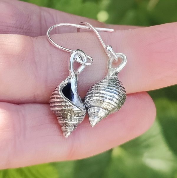 Whelk Drop earrings