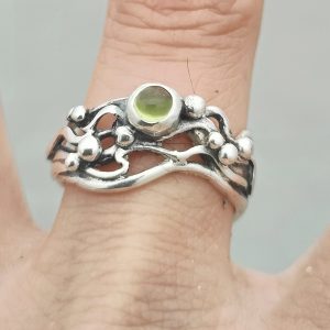 Seaweed Wrack Ring with Peridot