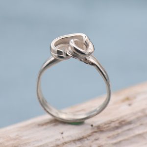 Sea Ribbons Sculpture Ring - Image 4