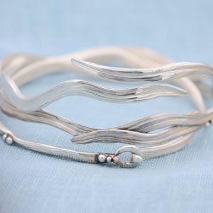 Sea Ribbons Tangle Wrap Bangle - Image 2