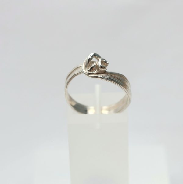 Sea Ribbons Sculpture Ring (small) UK size R