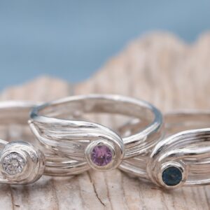 Sea Ribbons Diamond Ring - Image 3