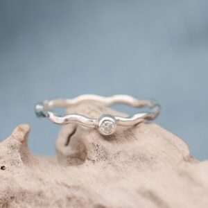 Diamond North Sea Wave Ring - Image 1