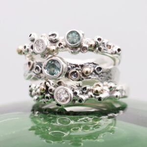 Sapphire Shoreline Scatter Ring - Image 3