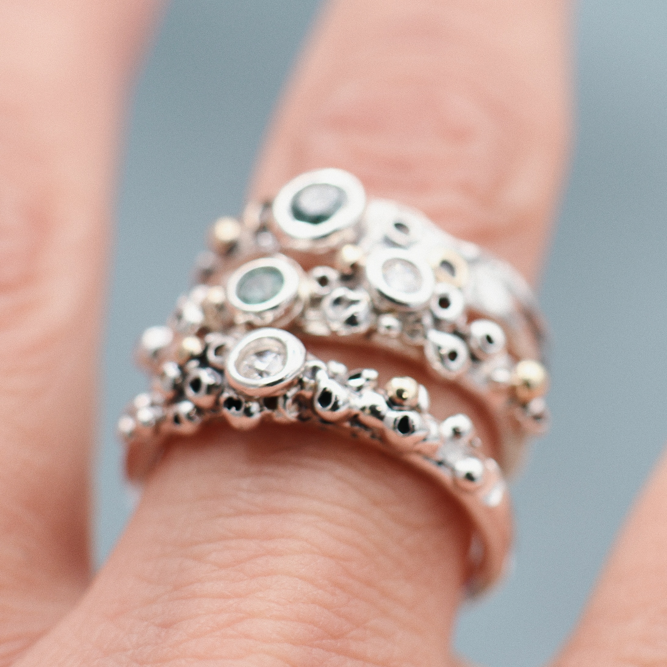 Sapphire Shoreline Scatter Ring - Image 6