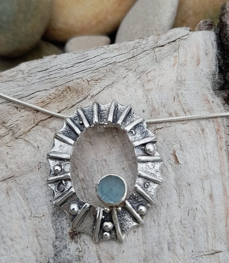 Silver Limpet Shell Shard Pendant with Aquamarine